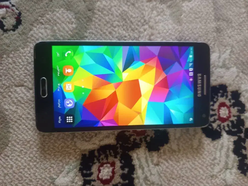 A5کارتون داره همه چیزی سالم هس|موبایل|کرمان, |دیوار