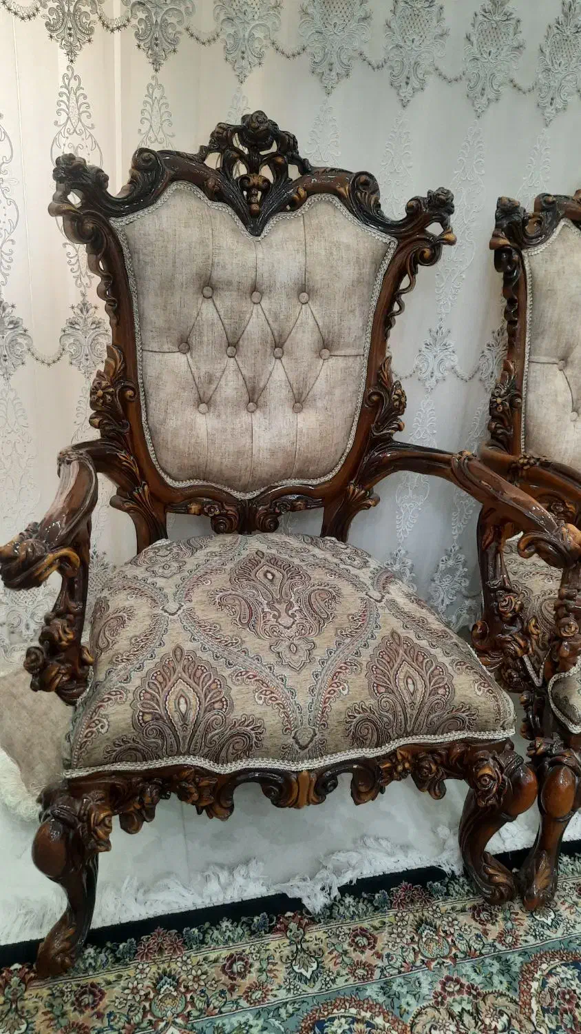 مبل سلطنتی چوبی در حد نو|مبلمان خانگی و میز عسلی|قم, عمار یاسر|دیوار