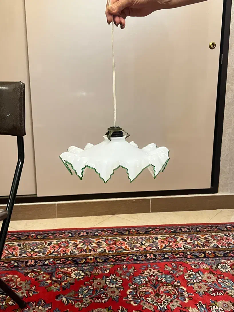 لوسر قدیمی شیشه ای|لوستر و چراغ آویز|اراک, |دیوار