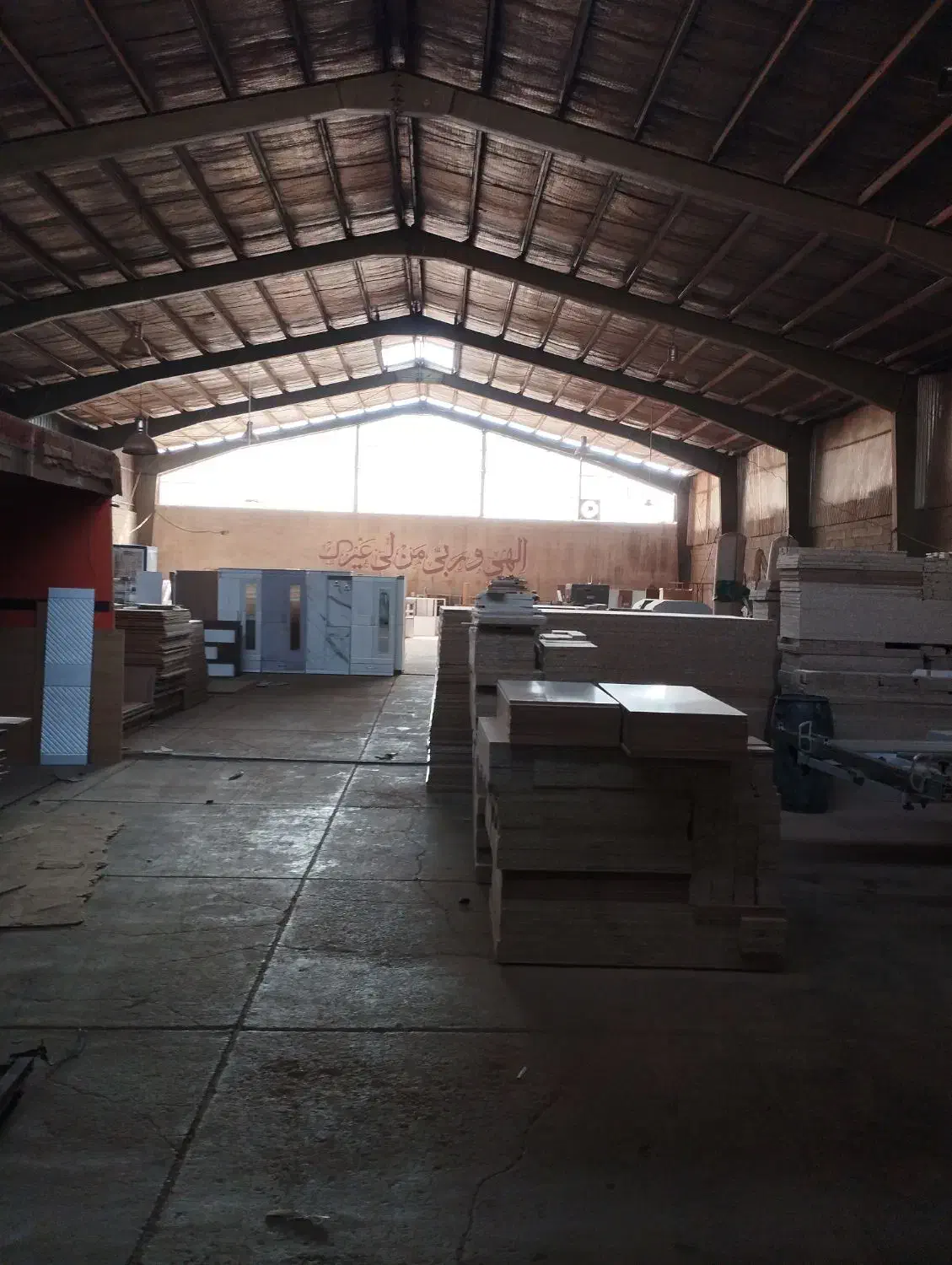 منتاژ کار ام دی اف|استخدام صنعتی، فنی، مهندسی|شیراز, پودنک|دیوار