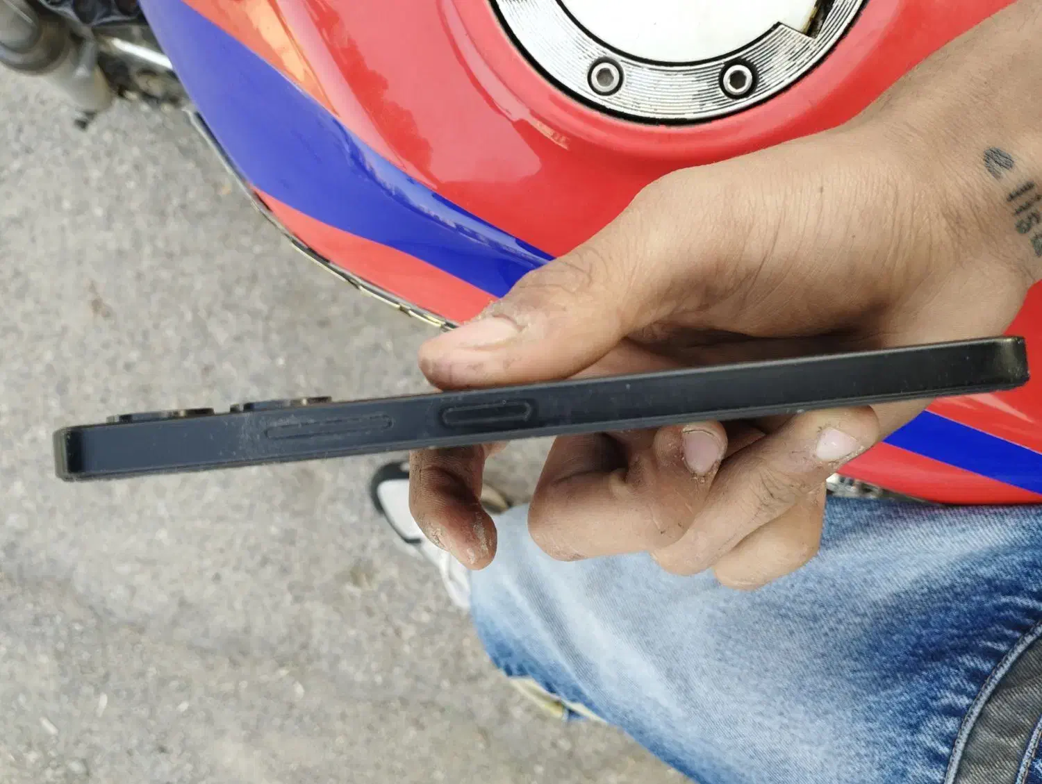 RED|موبایل|مشهد, حیدرآباد|دیوار