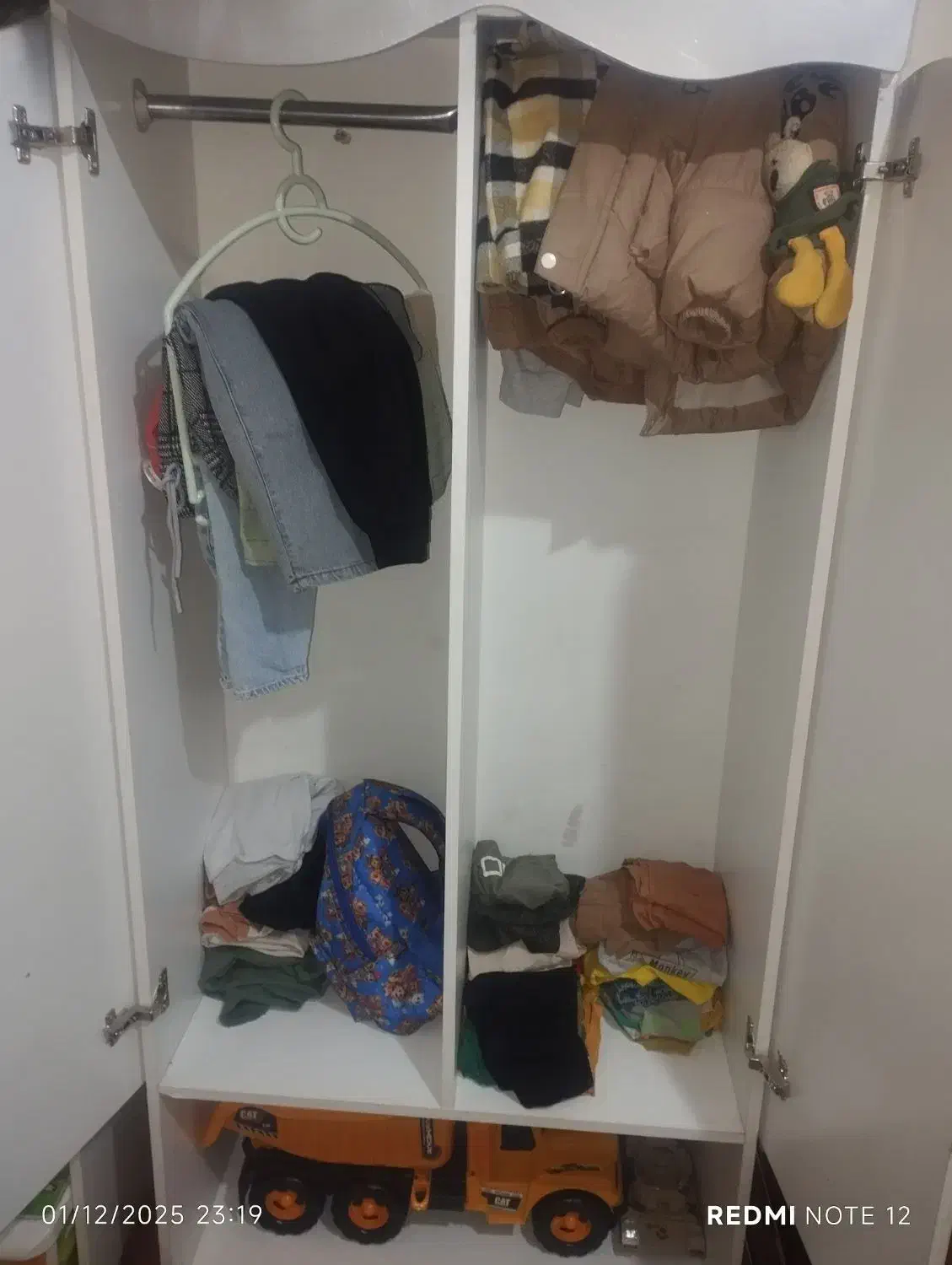 کمد بچه|جاکفشی، کمد، دراور|رباط‌کریم, مسکن مهر آبشناسان|دیوار