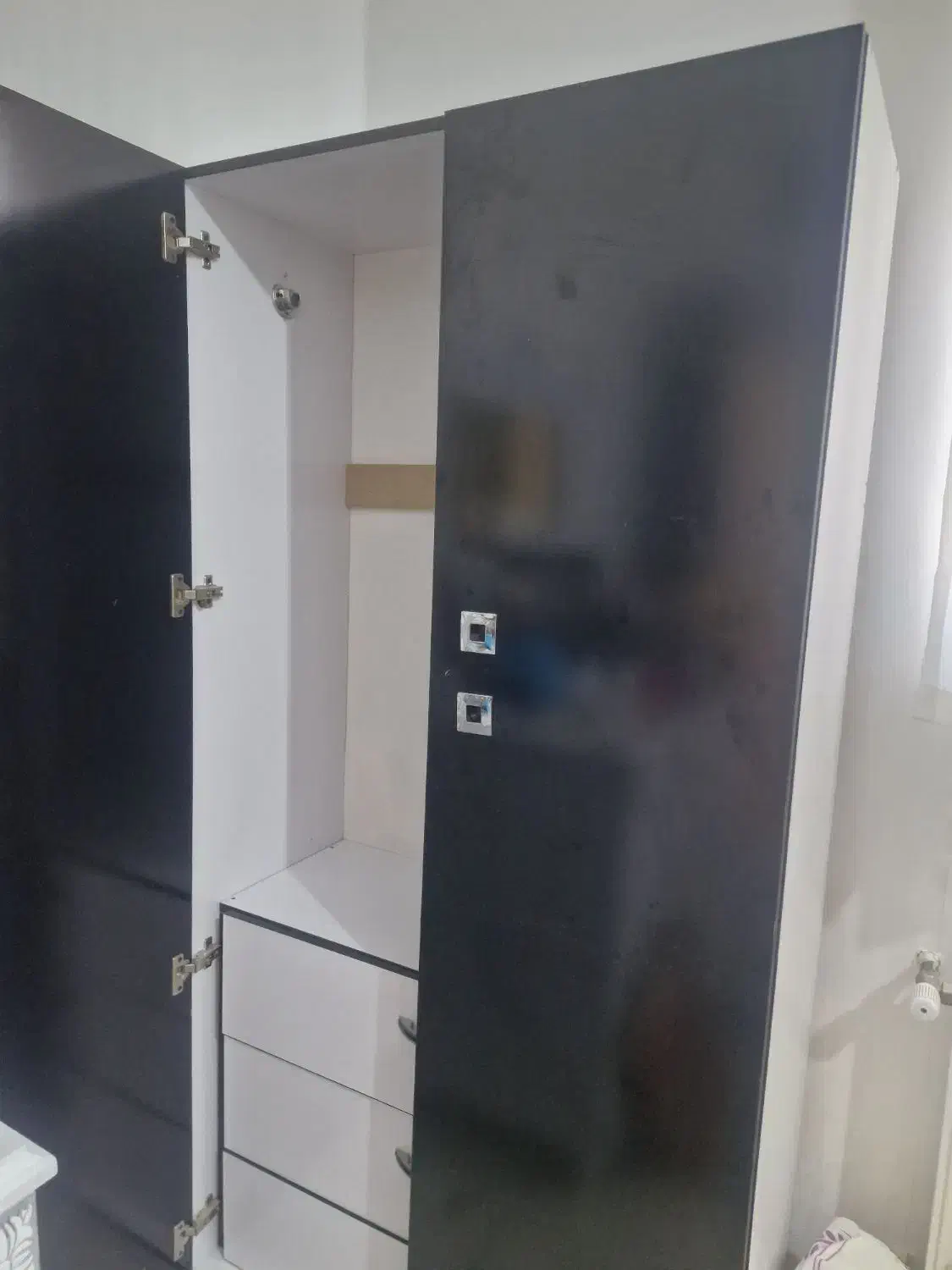 کمد لباسی|جاکفشی، کمد، دراور|اصفهان, بهارستان|دیوار