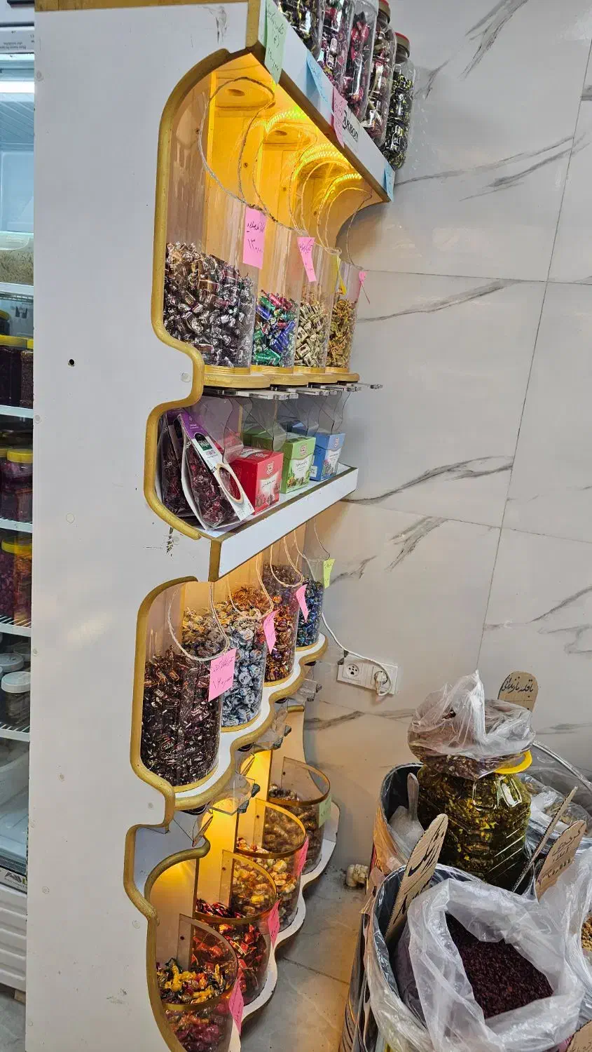 جای شکلات و حبوبات|فروشگاه و مغازه|لنگرود, |دیوار