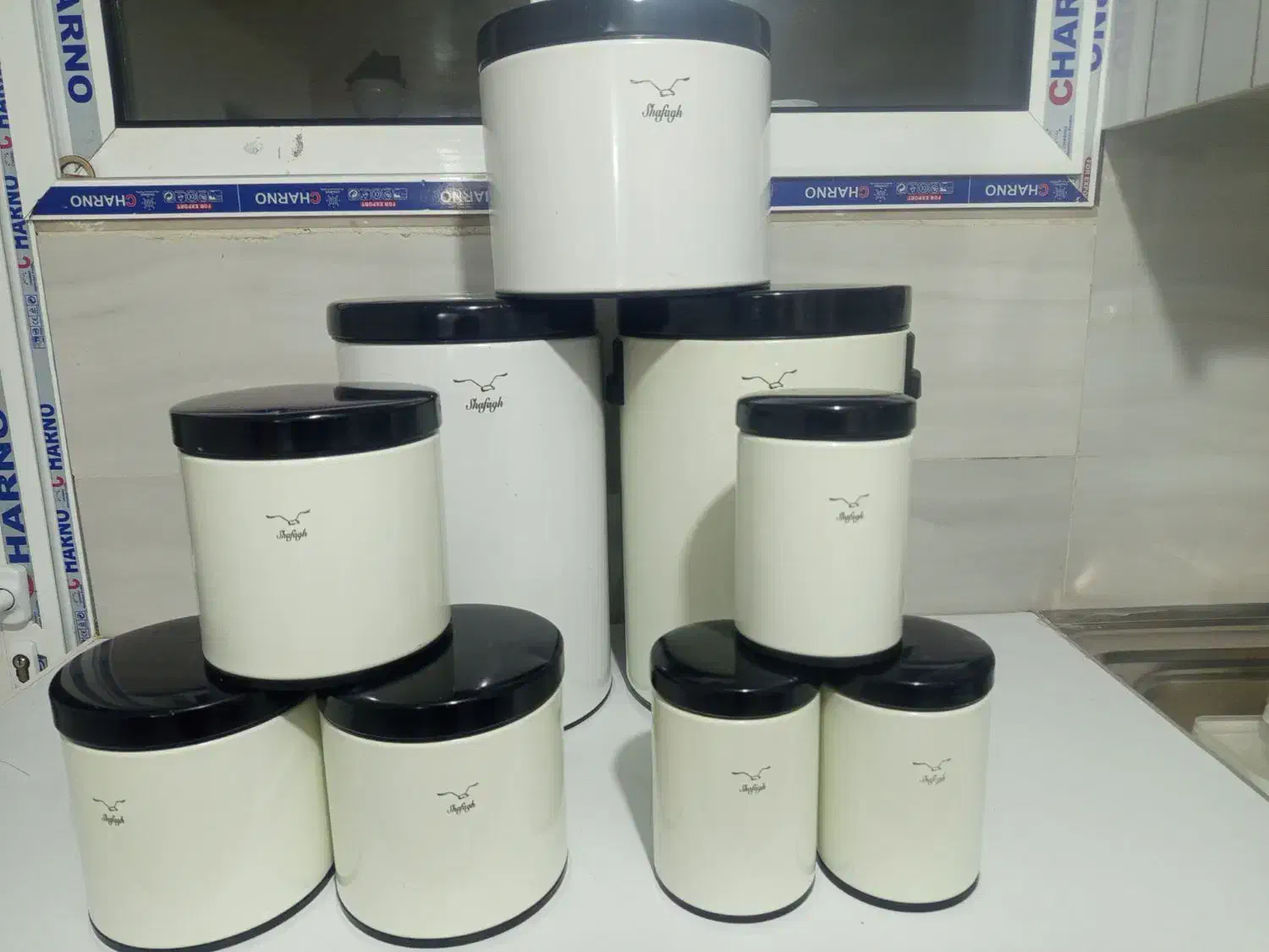 سرویس حبوبات|ظروف نگهدارنده، پلاستیکی، یکبارمصرف|اصفهان, ناصرخسرو|دیوار