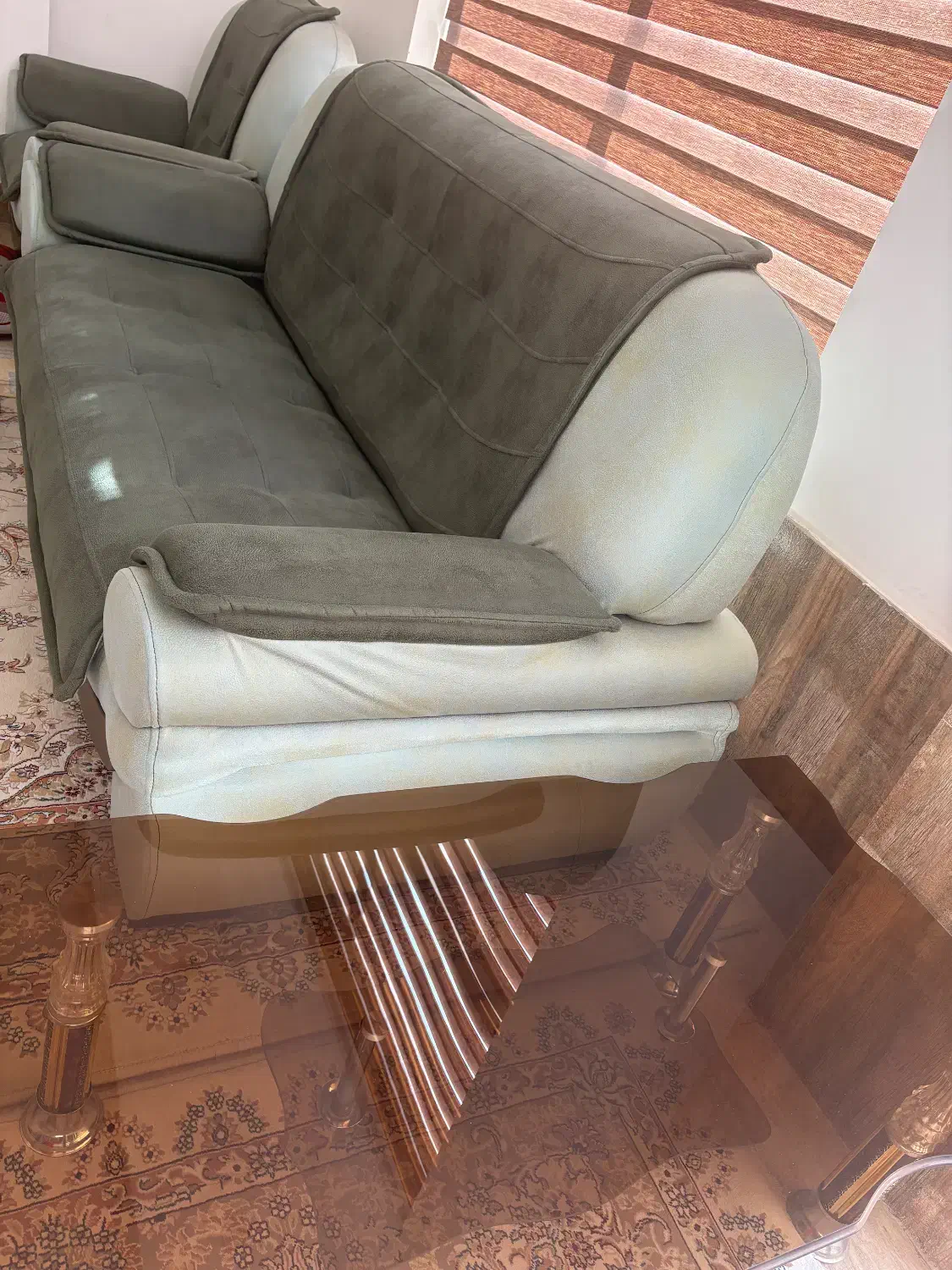 مبل|مبلمان خانگی و میز عسلی|پیر بکران, |دیوار