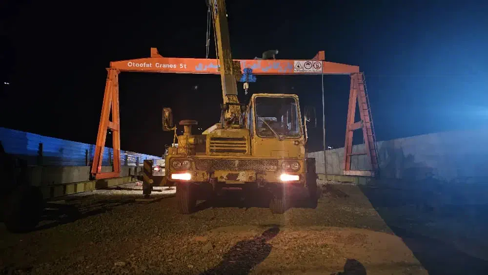 جرثقیل دروازه ای شش تنی|ماشینآلات صنعتی|ماکو, |دیوار