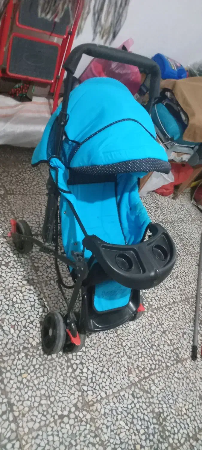 کار کرده بدون شکستگی سالم|کالسکه و لوازم جانبی|رشت, پل تالشان|دیوار