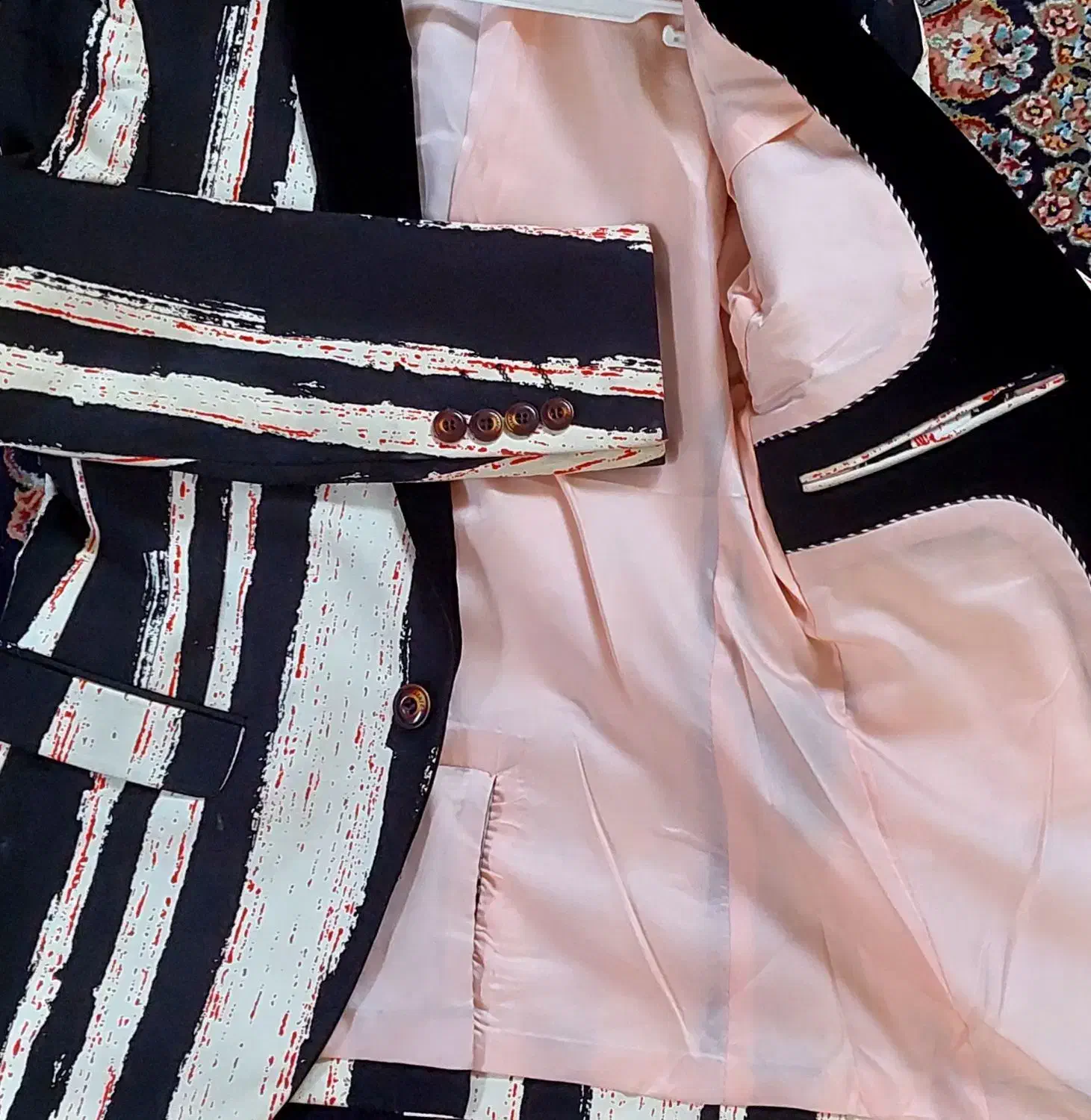 کت تک مردانه|لباس|اصفهان, جوزدان الیادران|دیوار