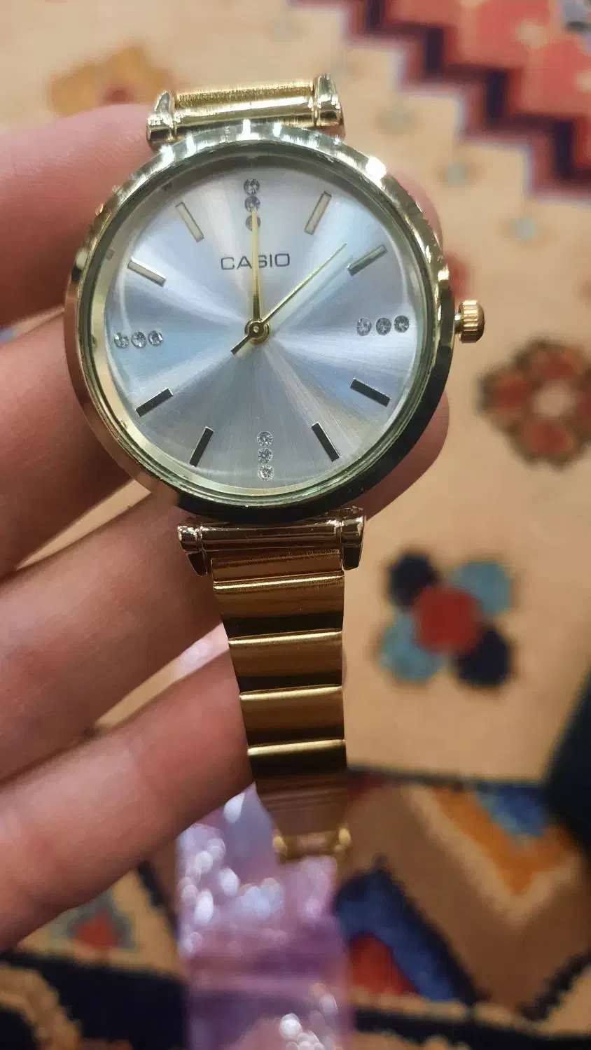 ساعت مچی زنانه کاملا نو اصلا استفاده نشده|ساعت|زنجان, |دیوار