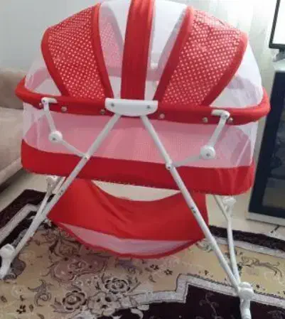 تخت کنار مادر گهواره ای|اسباب و اثاث بچه|فیروزکوه, |دیوار