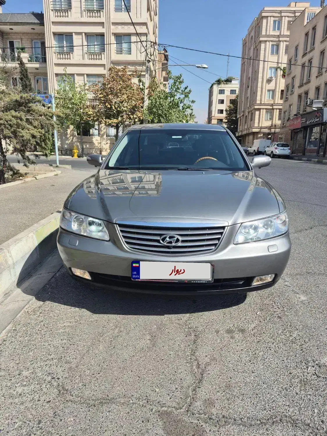 ازرا ۲۰۰۸ با کیلس، شیفتر،رادار،دوربین ۳۶۰|خودرو سواری و وانت|تهران, اکباتان|دیوار