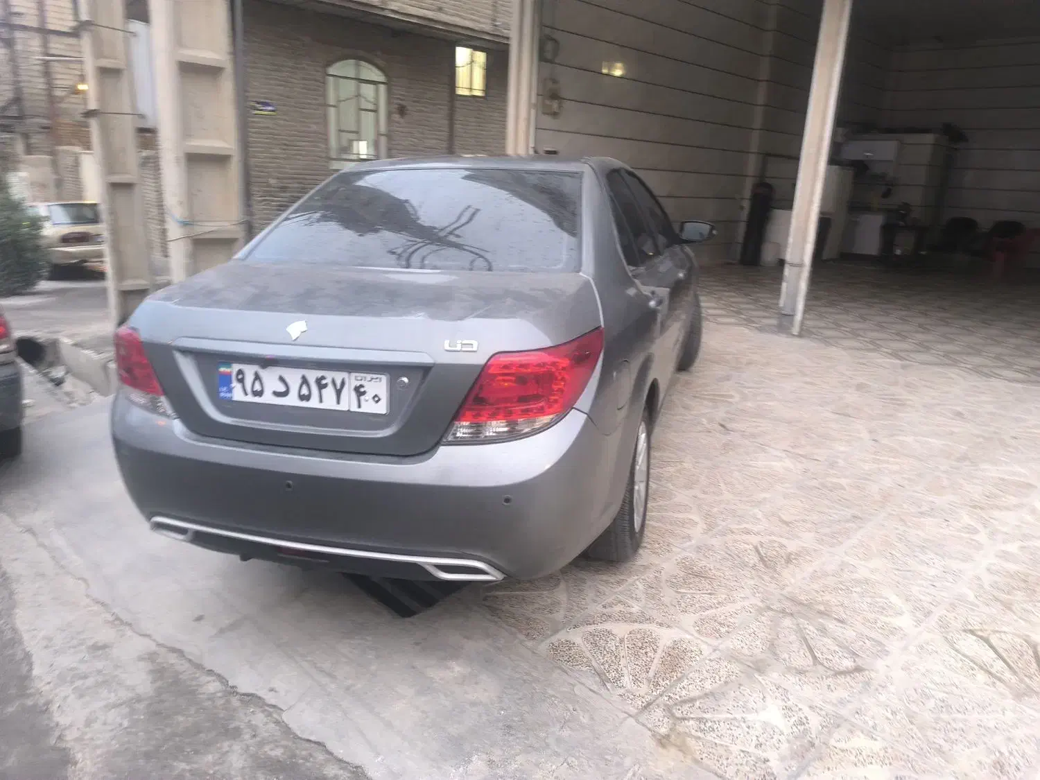 دنا 1400|خودرو سواری و وانت|بروجرد, |دیوار