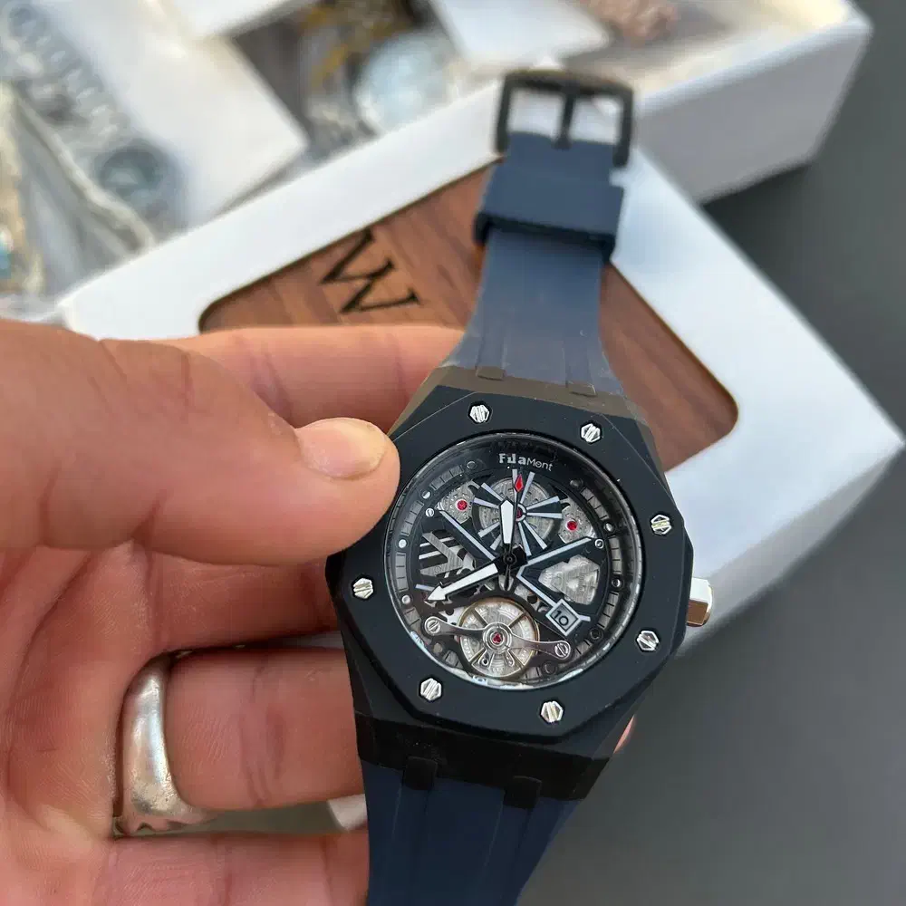 ساعت ریچارد  با جعبه|ساعت|قزوین, |دیوار