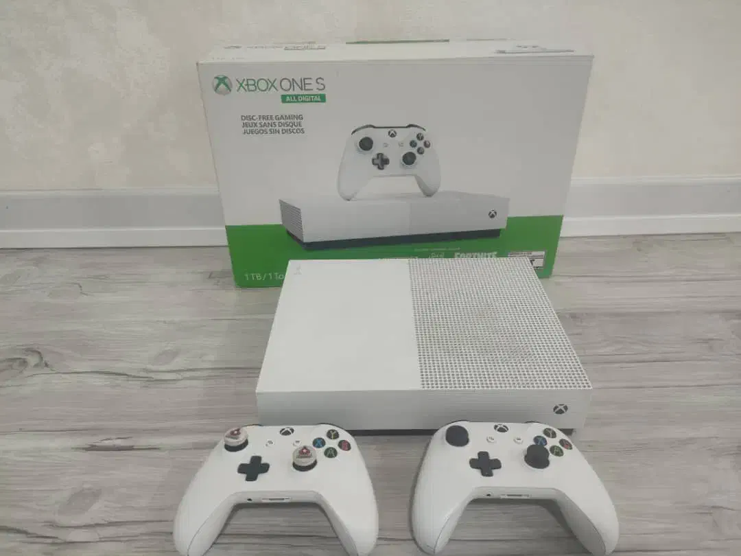 Xbox One S - ایکس باکس وان اس|کنسول، بازی ویدئویی و آنلاین|اهواز, زیتون کارمندی|دیوار