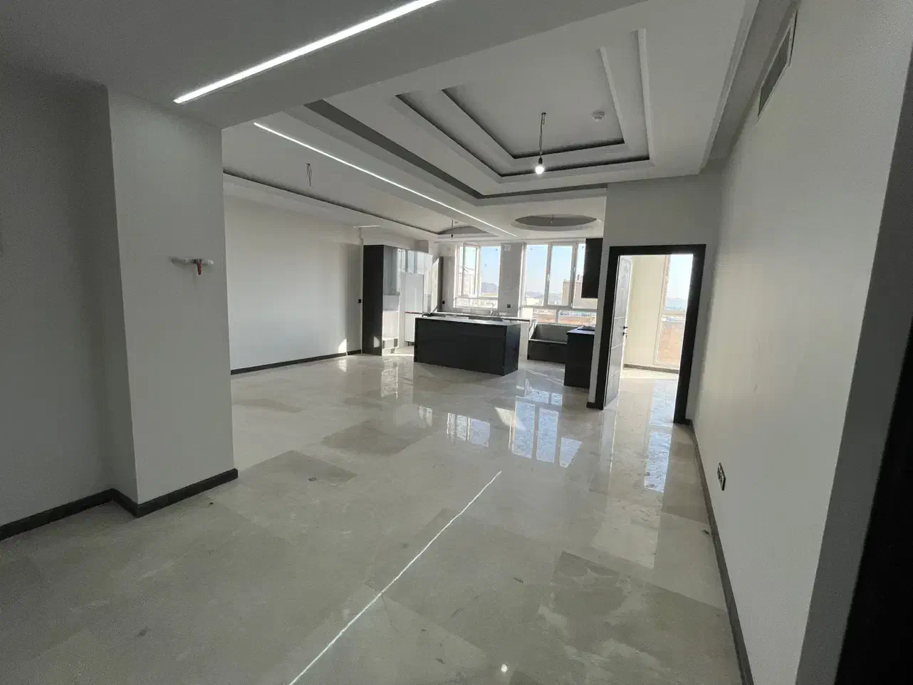 نارمک دانشگاه علم و صنعت خ ملک لو ۱۰۰ متر فول