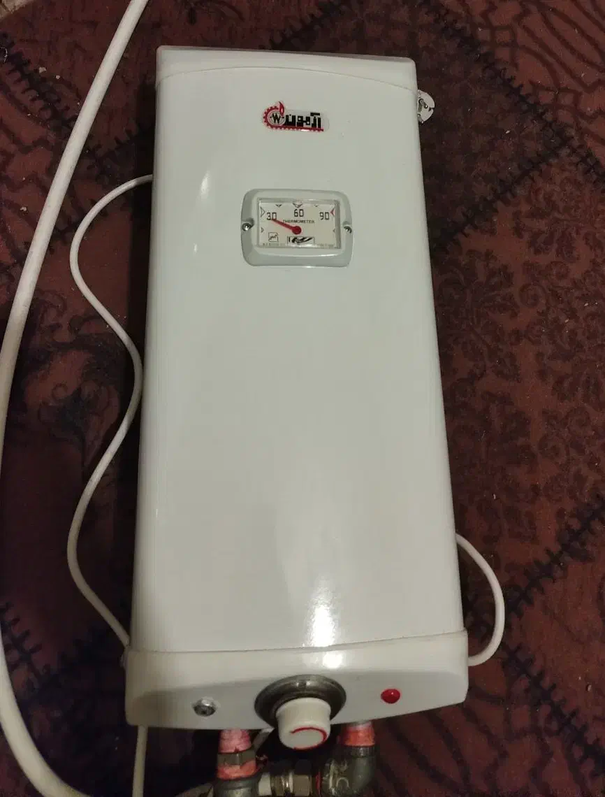 آبگرمکن/برقی/دیواری|آبگرمکن، پکیج، شوفاژ|شیراز, بالا کفت|دیوار