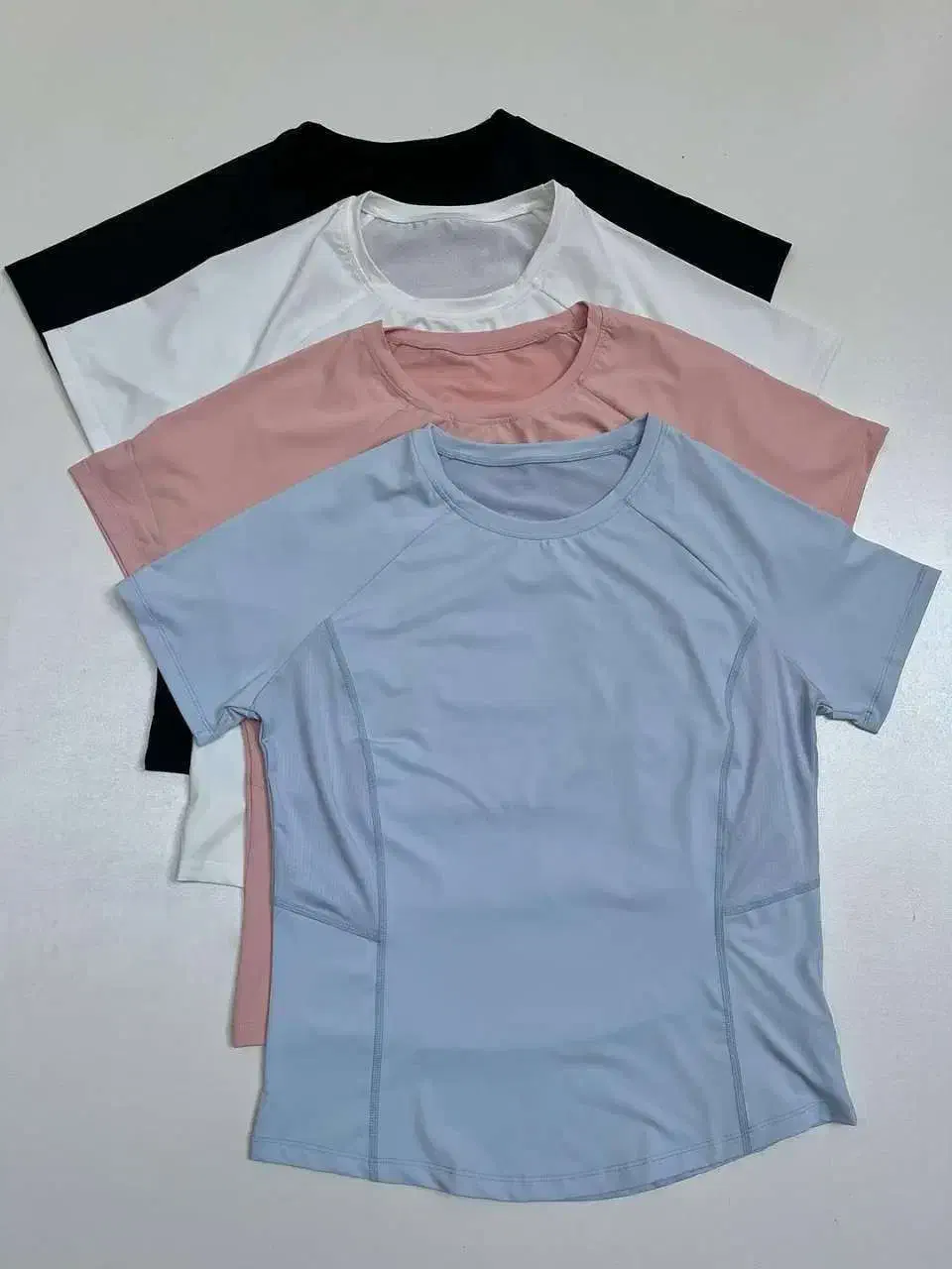 لباس ورزشی بانوان وارداتی|لباس|کرج, رجبآباد|دیوار