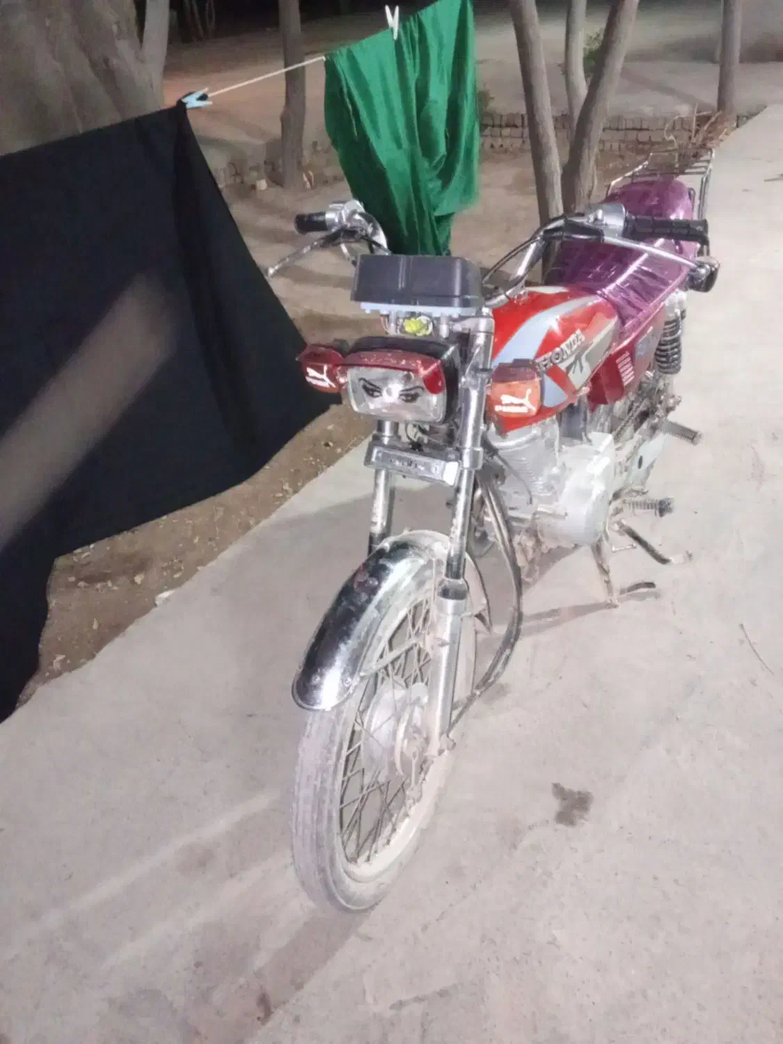 سلام خسته نباشید موتور فروشی بسیار تر و تمیز|موتورسیکلت|جوادآباد, |دیوار