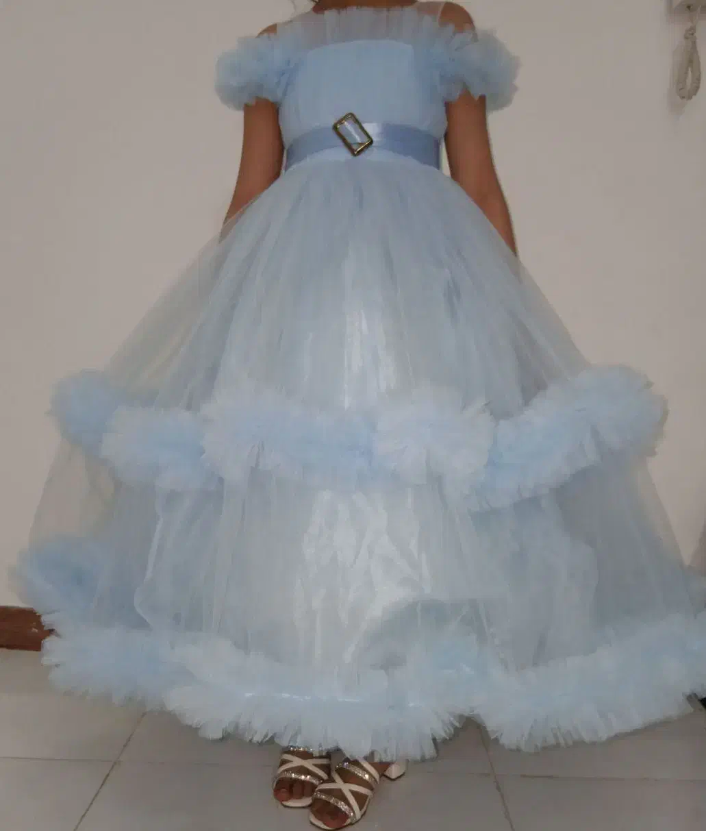 لباس عروس سیندرلایی ب رنگ آبی سیندرلایی|لباس|نسیم‌شهر, |دیوار