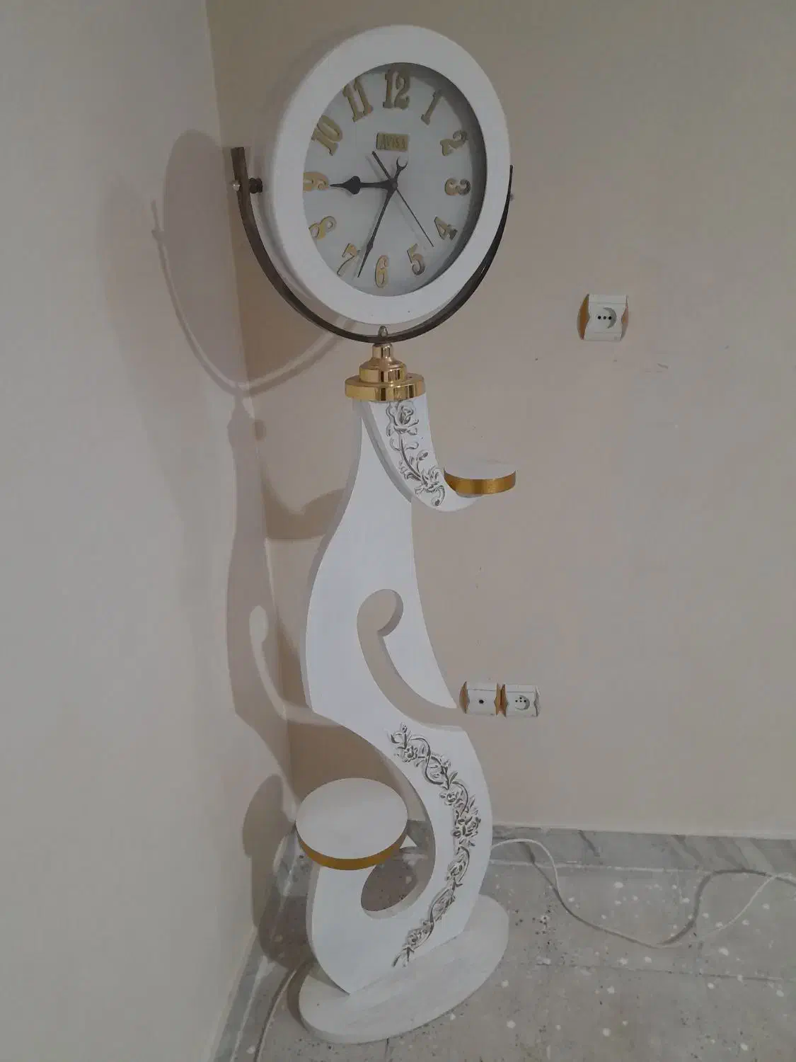 ساعت ایستاده|ساعت دیواری و تزئینی|نظرآباد, نظرآباد|دیوار