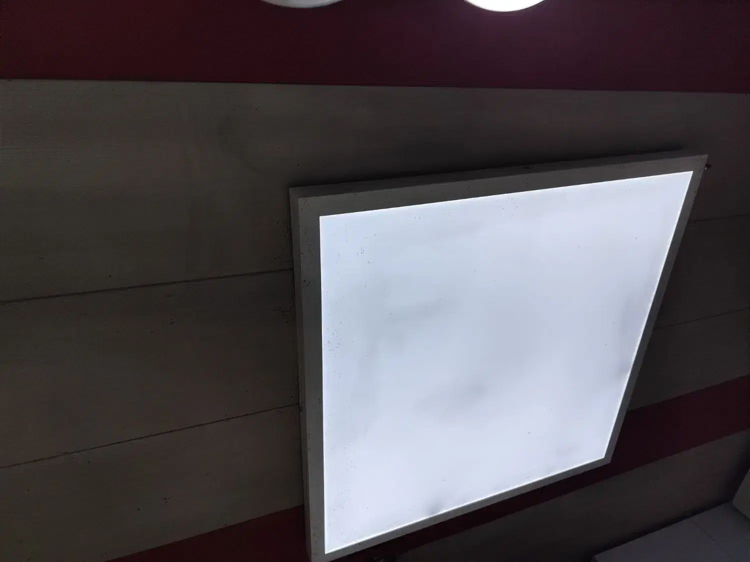 چراغ سقفی 60 در60|لوستر و چراغ آویز|تبریز, |دیوار