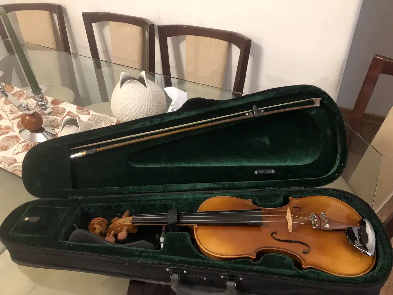 ویولن|ویولن|اراک, |دیوار