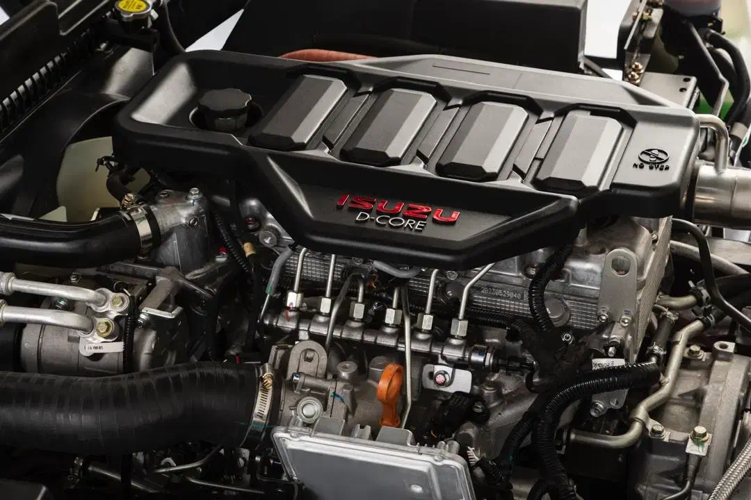 کامیونت خوابدار اترا ۶تن و ۸تن ایسوزو ژاپن|خودرو سنگین|سرخرود, |دیوار