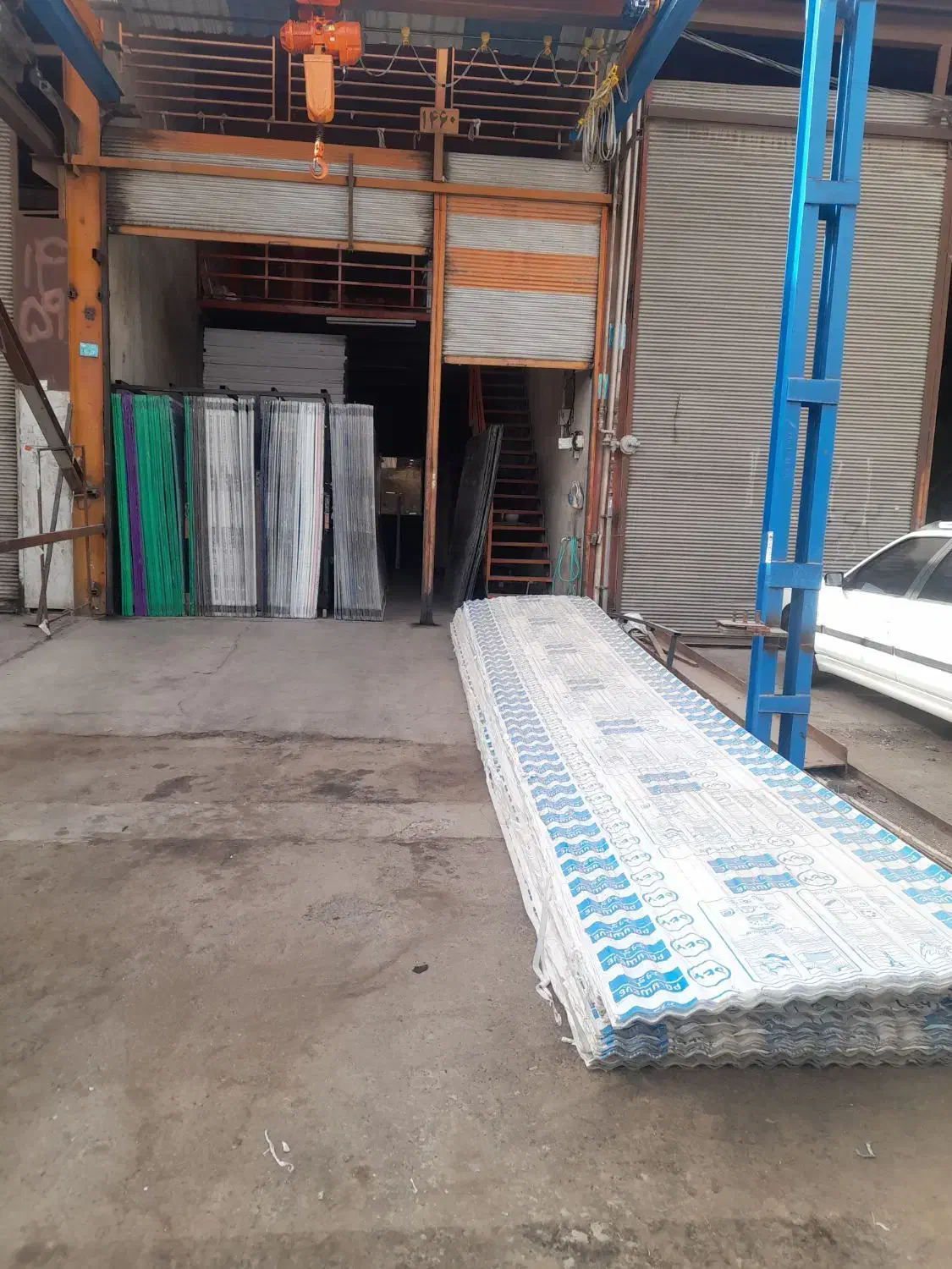 ایرانیت،پانل سقفی،پلی کربنات،ورق رنگی،پشم سنگ|مصالح و تجهیزات ساختمان|ری, بازار آهن|دیوار