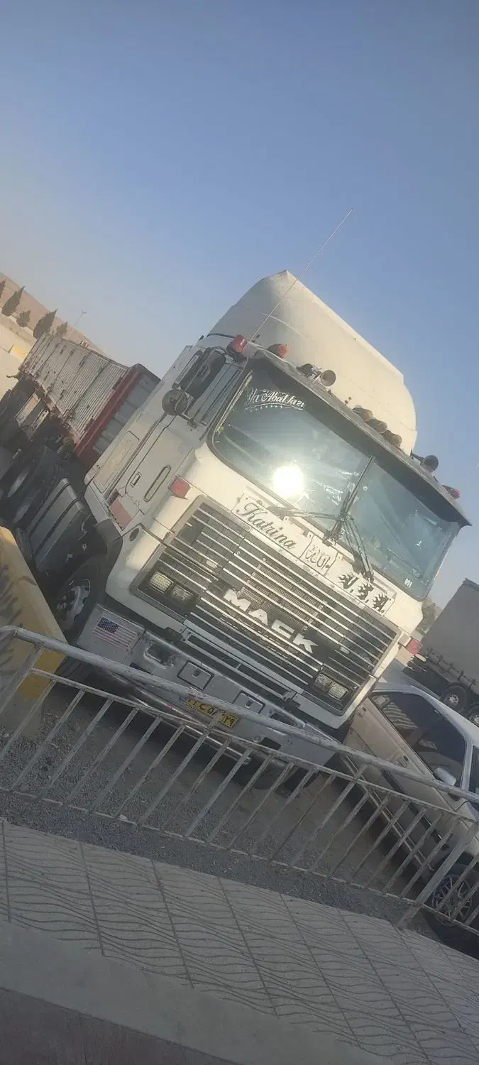 ماک متروی و انترناش لبه نقدو اقساط|خودرو سنگین|ری, سیزده آبان|دیوار