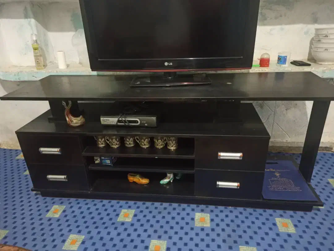 مبل ومیز.تشک وبالشت.سالم|مبلمان خانگی و میز عسلی|وحیدیه, |دیوار