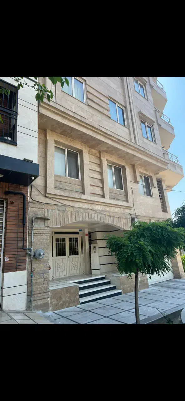 ۱۳۵ متر /۳ خواب /خیابان ۲۲۰ غربی