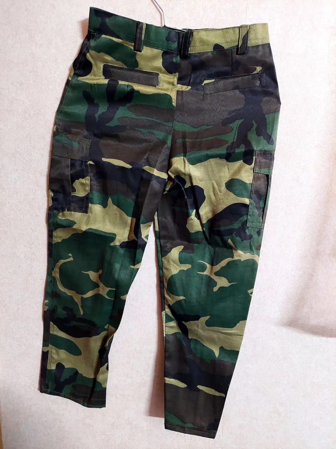 لباس ارتشی پسرانه|کفش و لباس بچه|اصفهان, تخت فولاد|دیوار