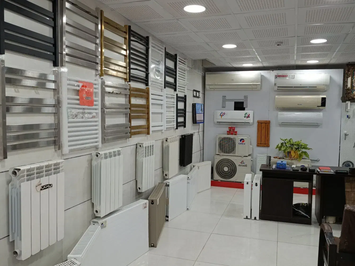 شوفاژ پکیج رادیاتور بوتان و ایران رادیاتور|آبگرمکن، پکیج، شوفاژ|شیراز, آبیاری|دیوار