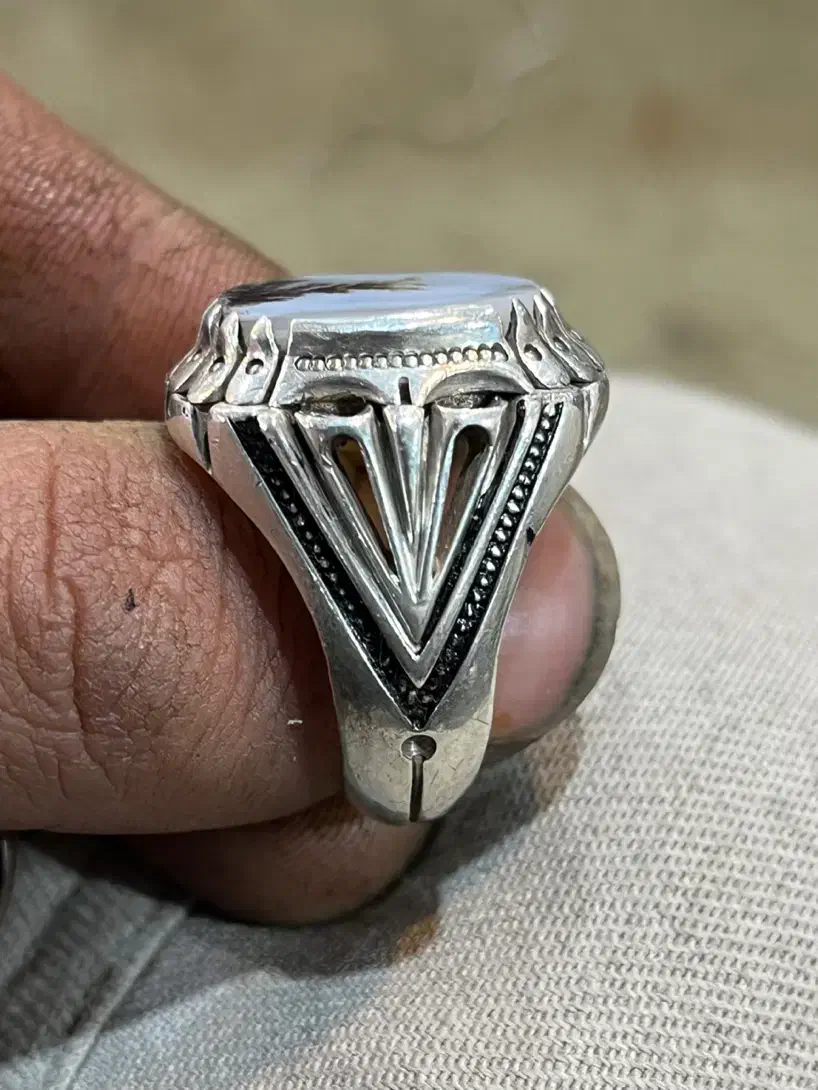 انگشتر شجر|جواهرات|تبریز, |دیوار