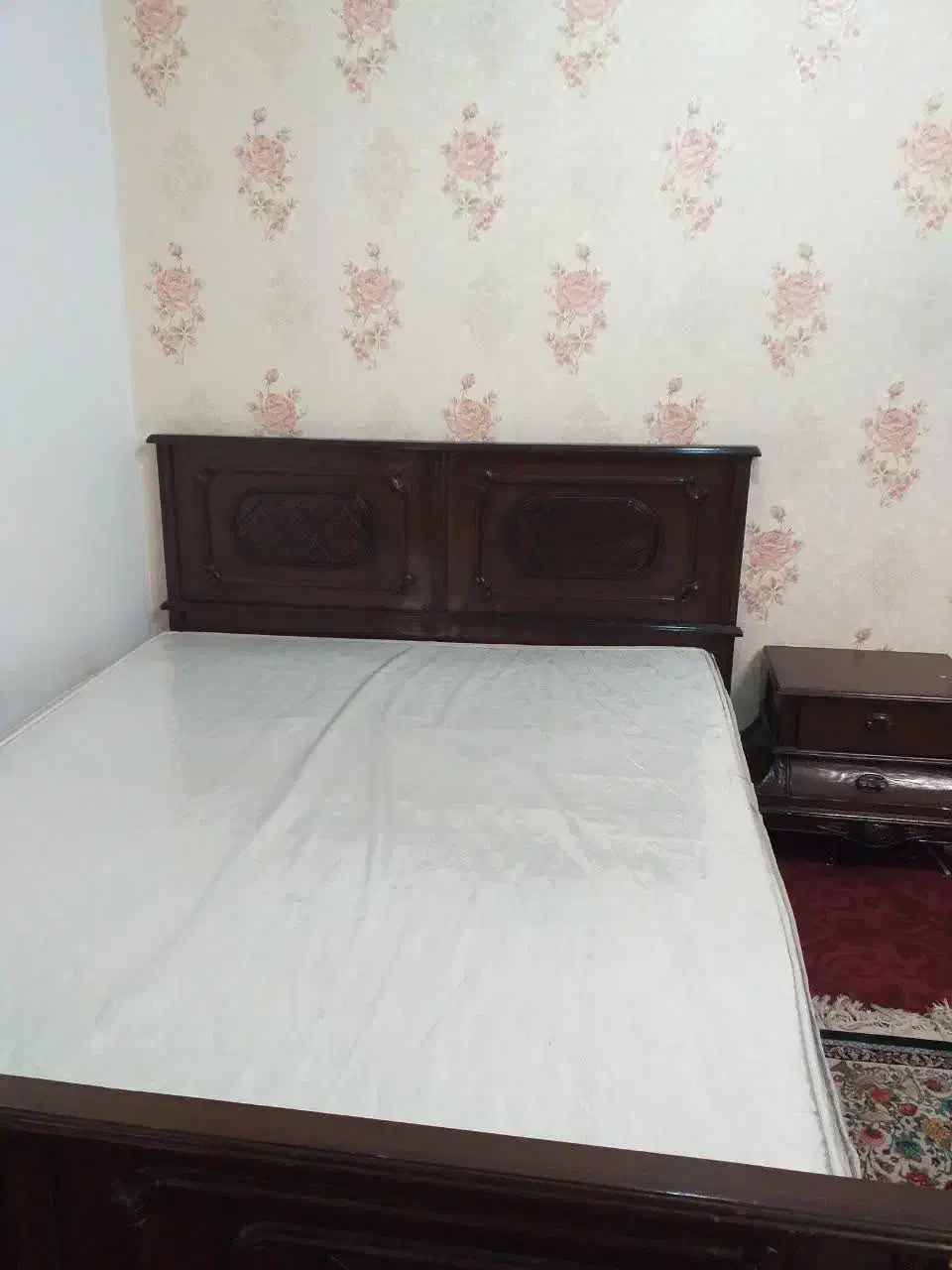 تخت دو نفره|تخت و سرویس خواب|گلستان (تهران), |دیوار