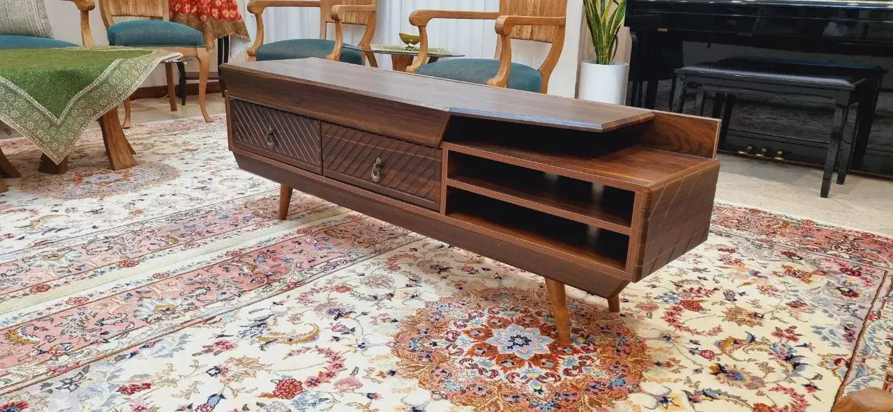 میز تلویزیون بسیار نو|میز تلویزیون|مشهد, صیاد شیرازی|دیوار