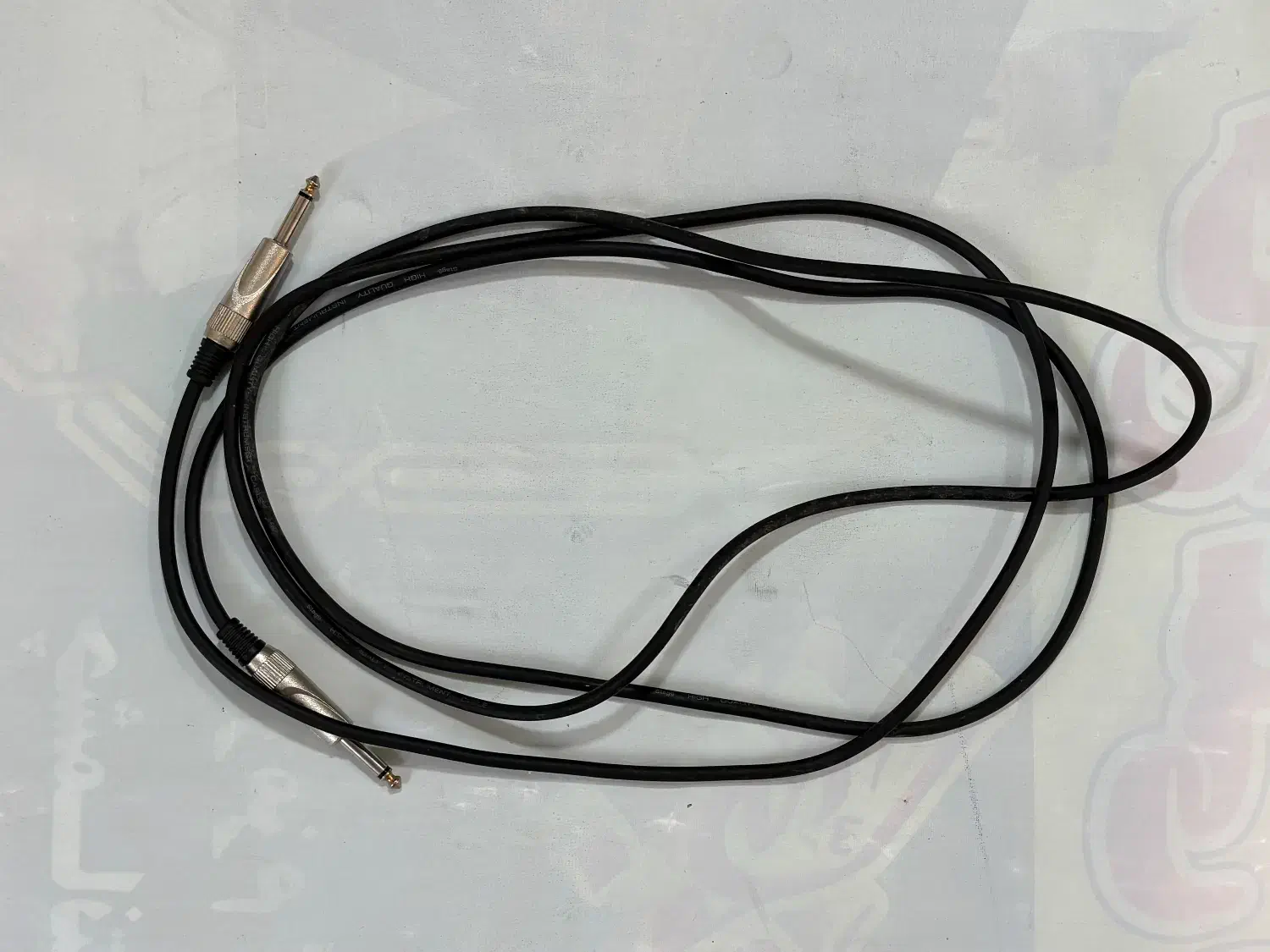 فروش گیتار کارکرده در حد نو (بدنه سالم)|گیتار، بیس، امپلیفایر|آمل, |دیوار