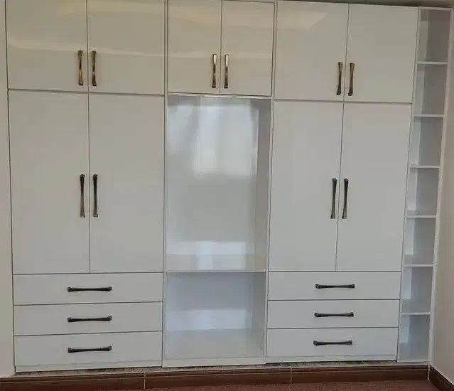 ساخت کمد دیواری با قیمت مناسب|جاکفشی، کمد، دراور|زرند, |دیوار