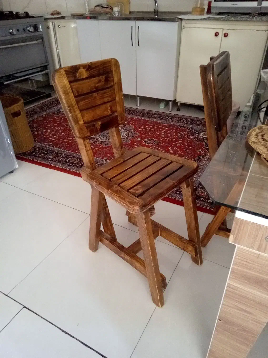 دوعدد صندلی به فروش میرسد|صندلی و نیمکت|مرودشت, مختارآباد|دیوار