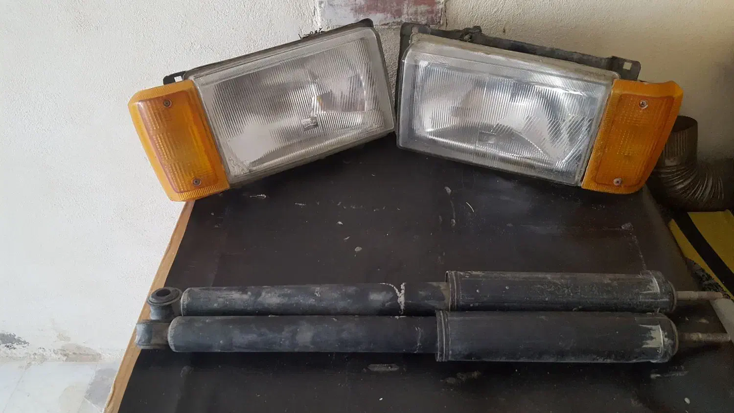 کمک عقب پیکان و چراغ کامل با لامپ|قطعات یدکی و لوازم جانبی|سنندج, |دیوار