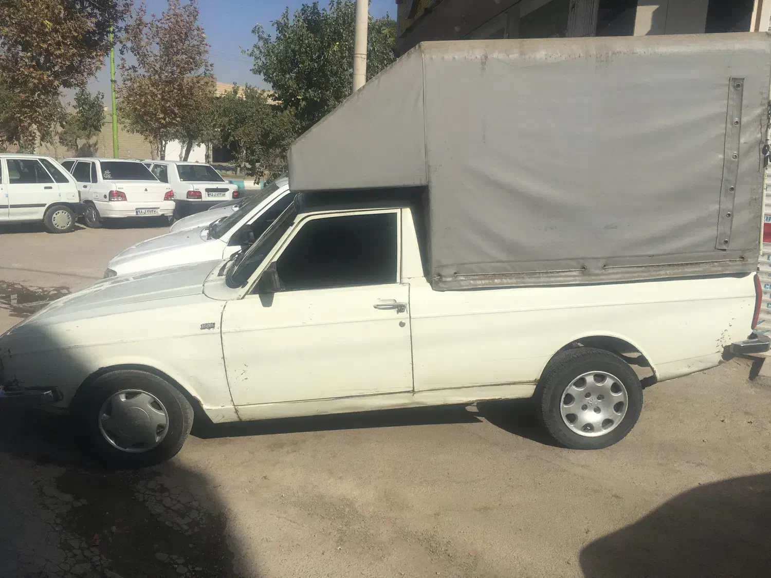 وانت پیکان درجه یک|خودرو سواری و وانت|نجفآباد, طالقانی|دیوار