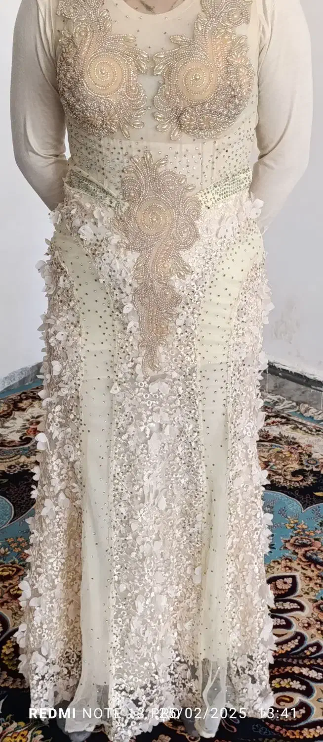 لباس مجلسی|لباس|ایلام, |دیوار