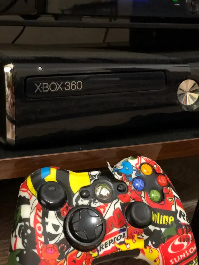 ایکس باکس ۳۶۰ اسلیم همراه با کینکت|کنسول، بازی ویدئویی و آنلاین|قرچک, پویینک|دیوار