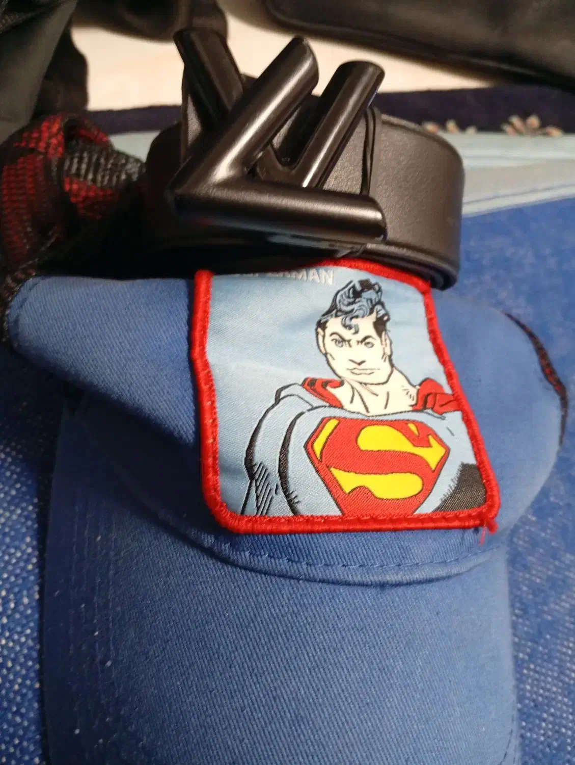 کیف و کلاه|کیف، کفش، کمربند|رشت, رودبارتان|دیوار