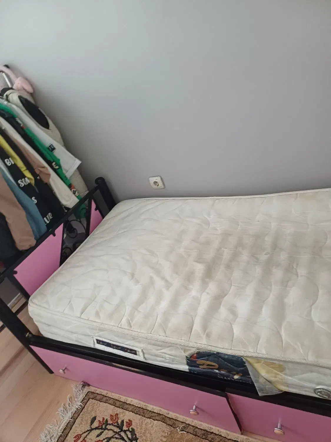 تشک|تشک تختخواب|پرند, فاز ۵|دیوار