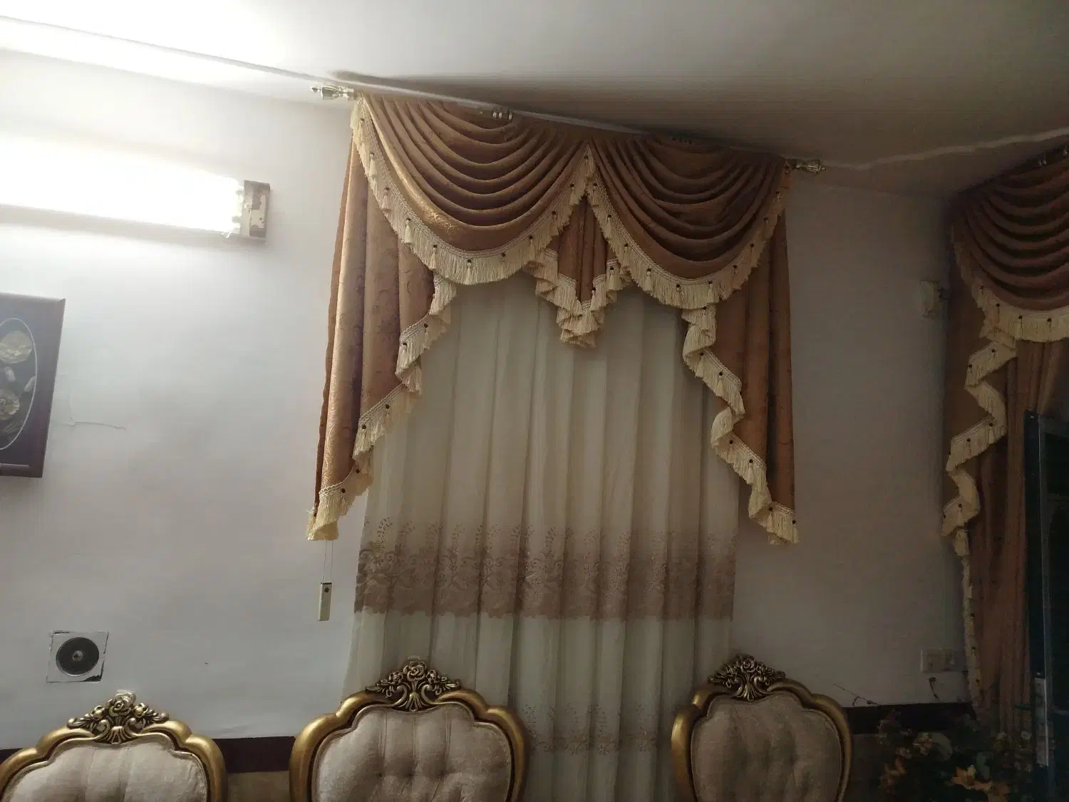 پرده سلطنتی|پرده، رانر، رومیزی|صحنه, |دیوار