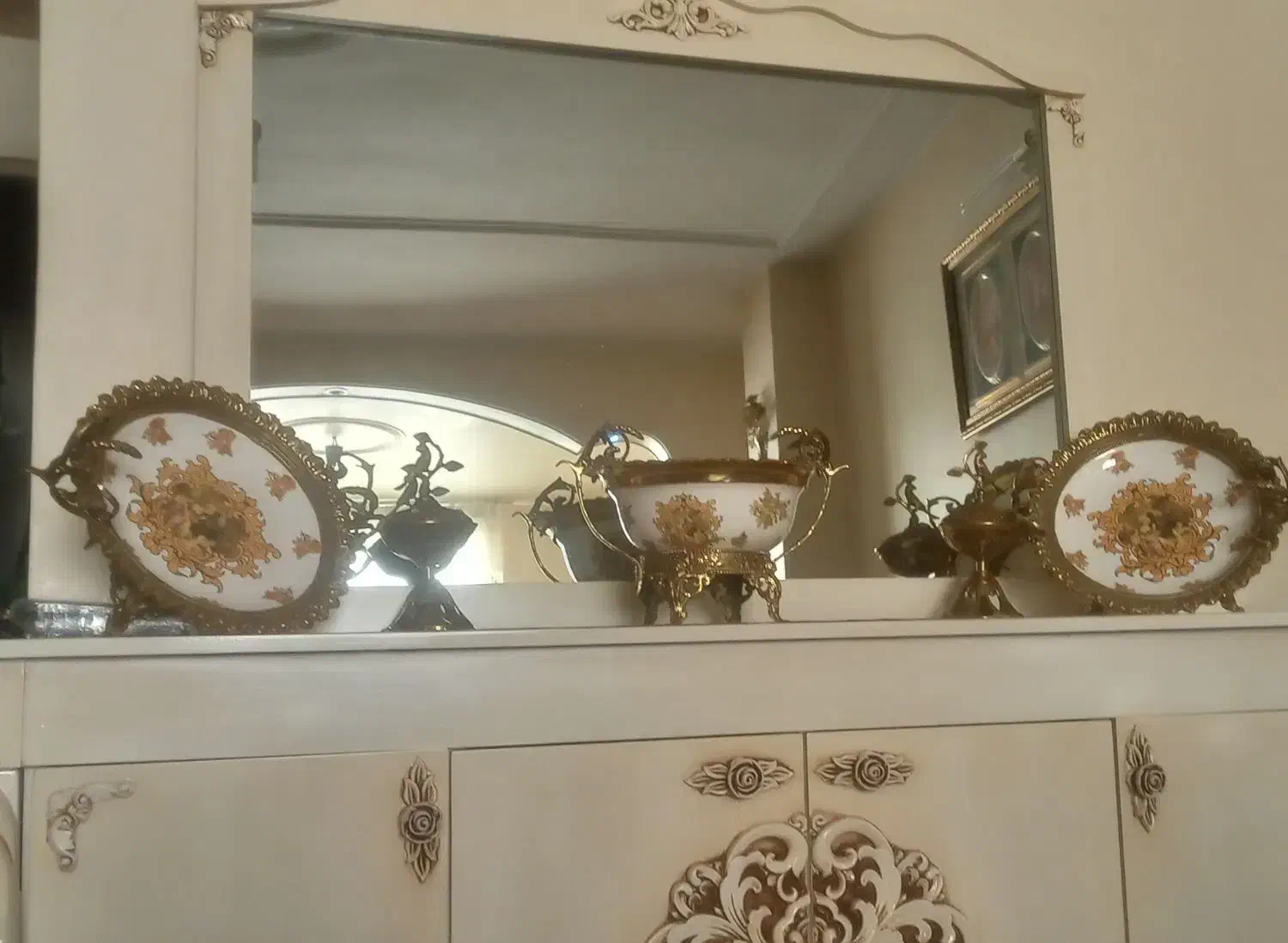 آیینه وکنسول صدفی قلم سیاه چهاردر|بوفه، ویترین، کنسول|اسلامشهر, باغ فیض|دیوار