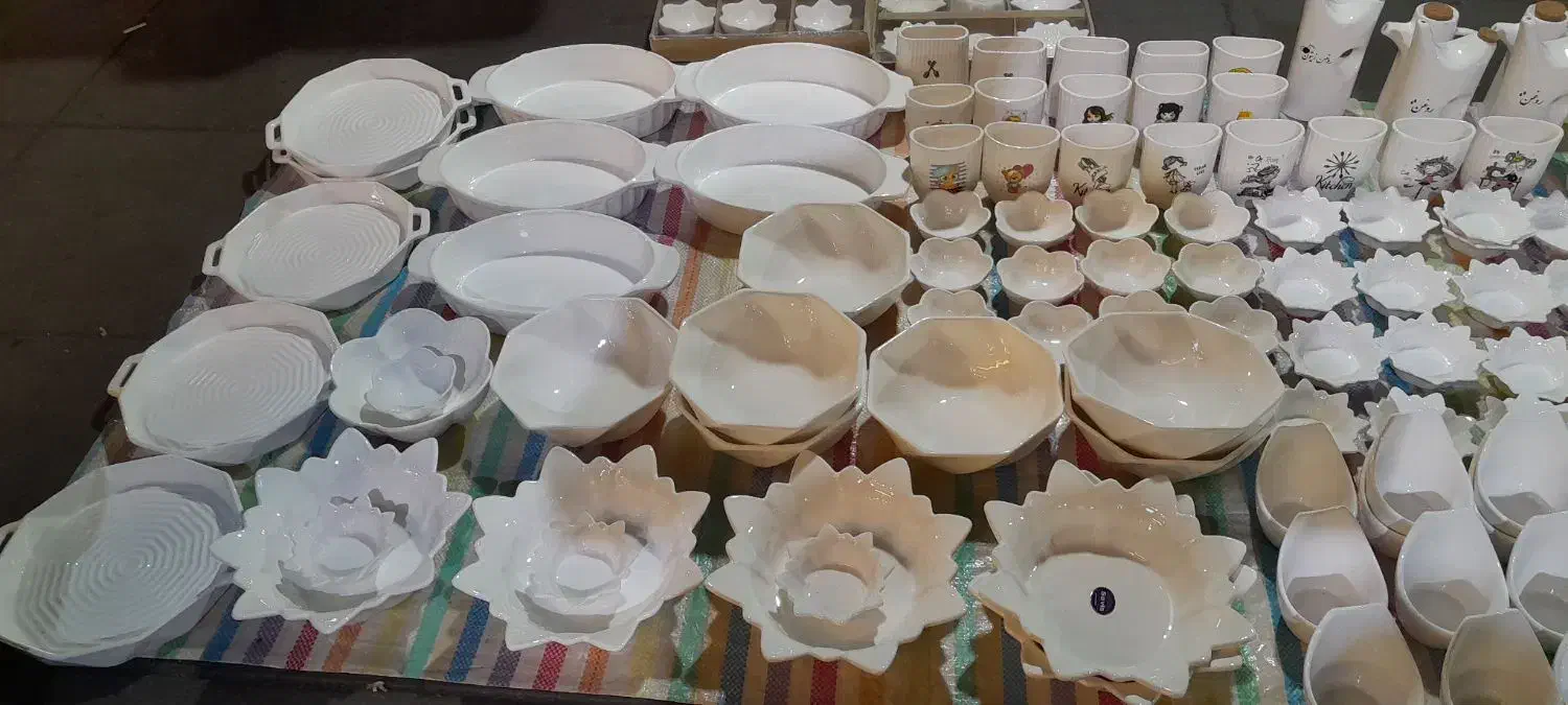پخش و فروش عمده و تکی ظروف سرامیکی|ظروف سرو و پذیرایی|رشت, چله خانه|دیوار