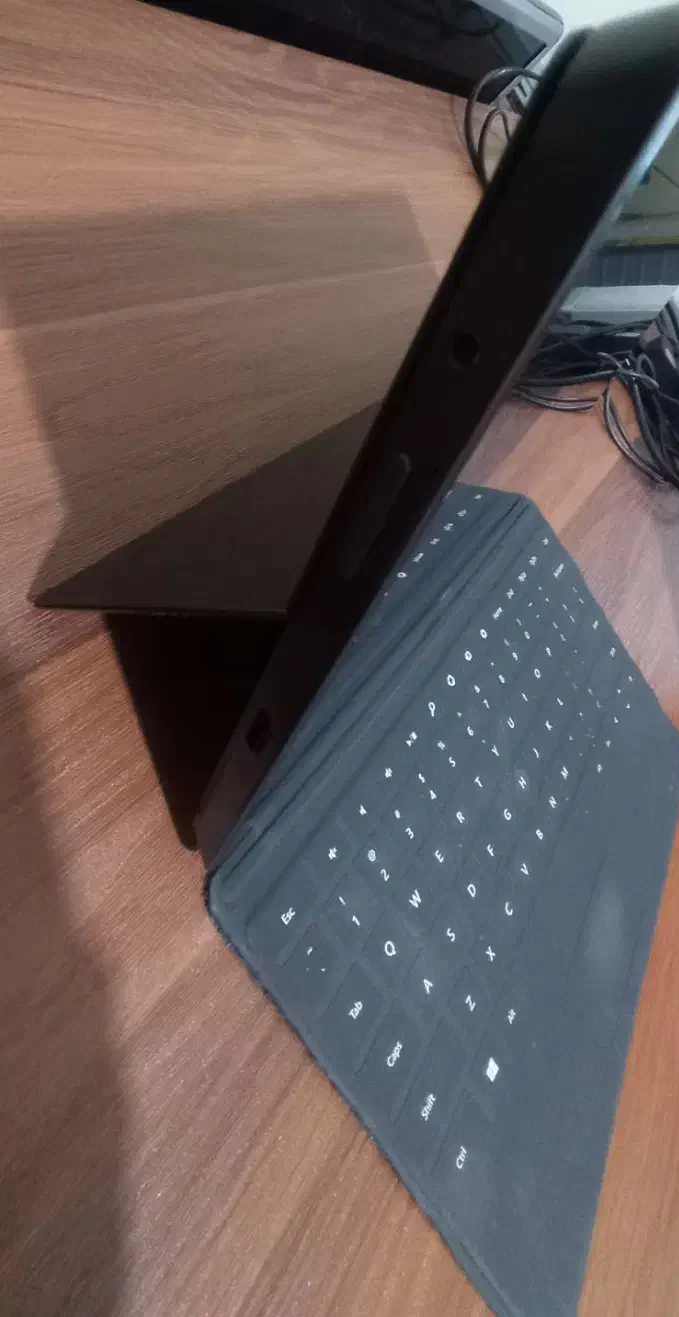 لپ تاپ surface|رایانه همراه|کرمانشاه, |دیوار